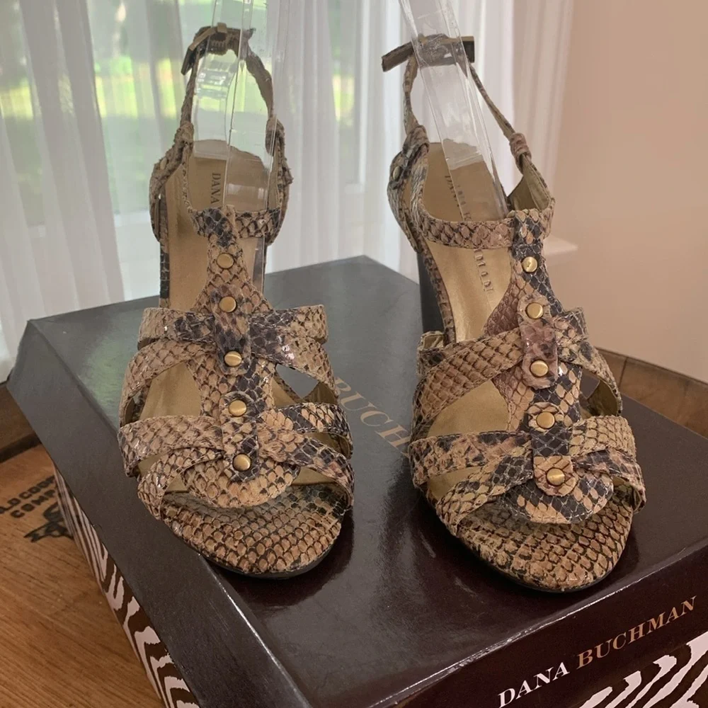 Dana Buchman | NIB Vala Snake Embossed Leather Strappy Stacked Wedge Heels 6.5 M